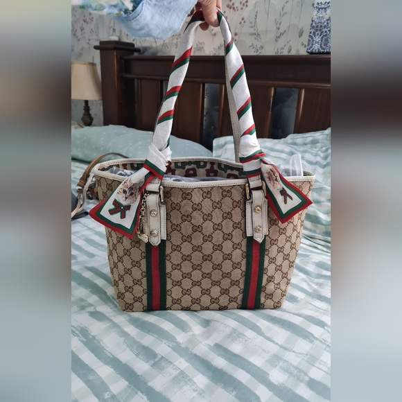 Gucci GG Canvas Sherryline tote bag - Picture 10 of 11